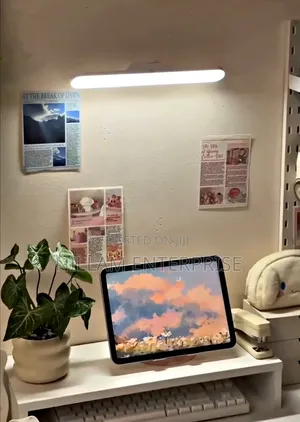 Remote Control Magnetic Wall Lamp