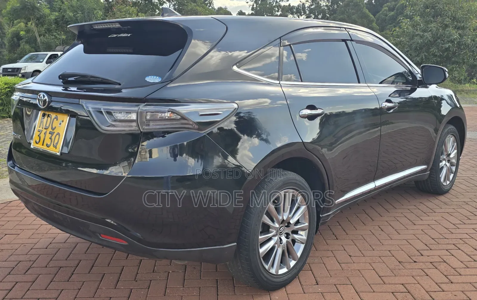 Toyota Harrier 2013 Black