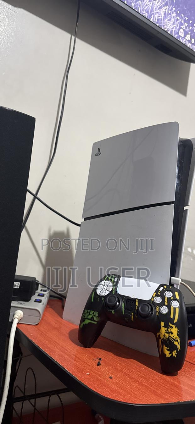 Playstation 5 - thumbnail 6
