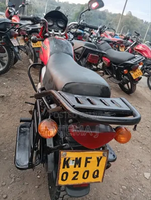 Bajaj Boxer 2022 Red