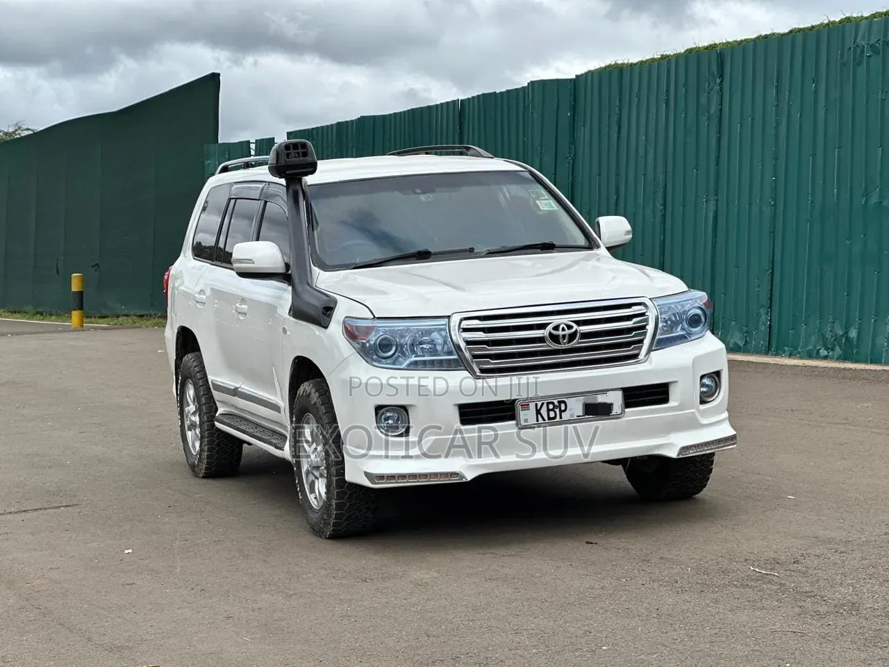 Toyota Land Cruiser 4.5 TD GX-R 2009 White