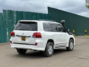 Toyota Land Cruiser 4.5 TD GX-R 2009 White