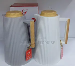 Vacuum Flask Capacity 1000ml Keeps Hot for Long