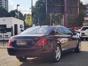 Mercedes-Benz S-Class 2007 Brown