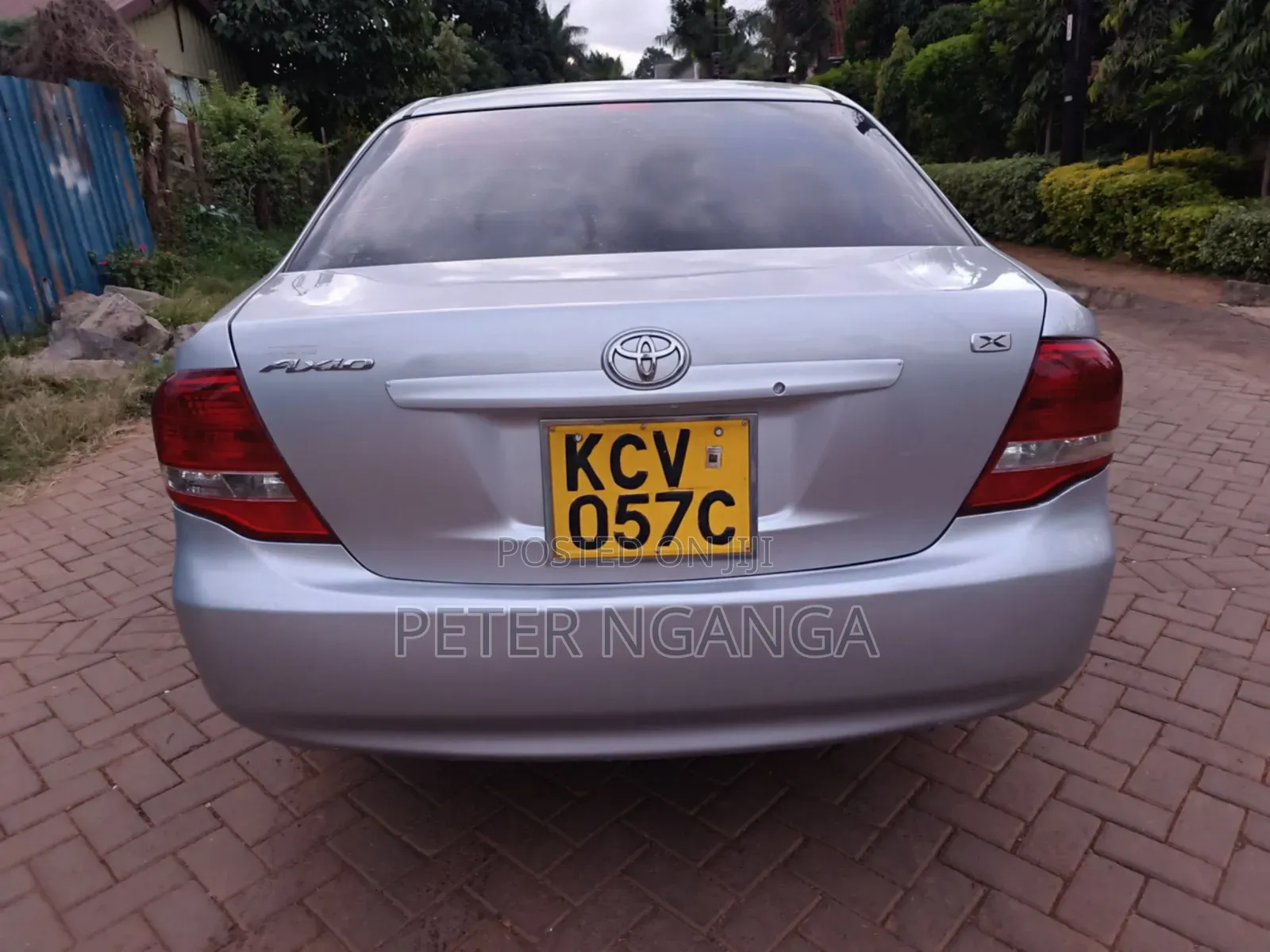 Toyota Axio 2012 Silver