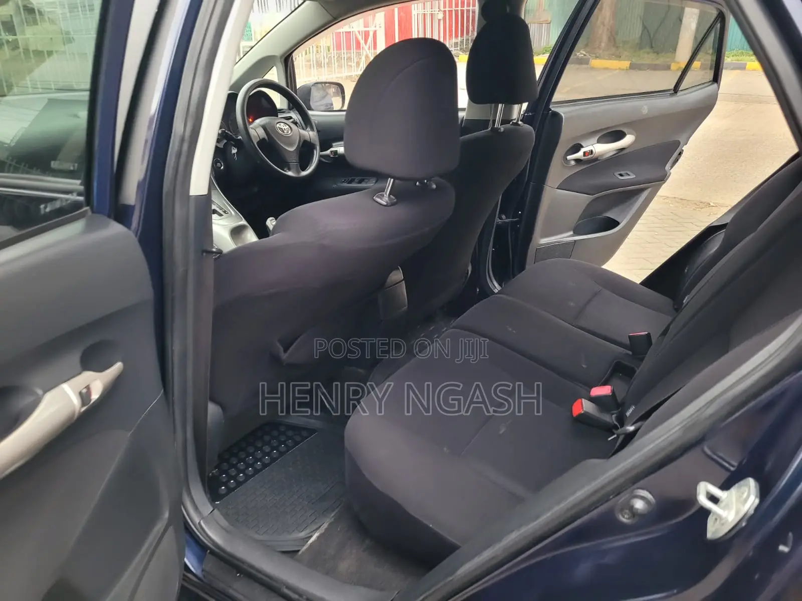 Toyota Auris 2009 Blue