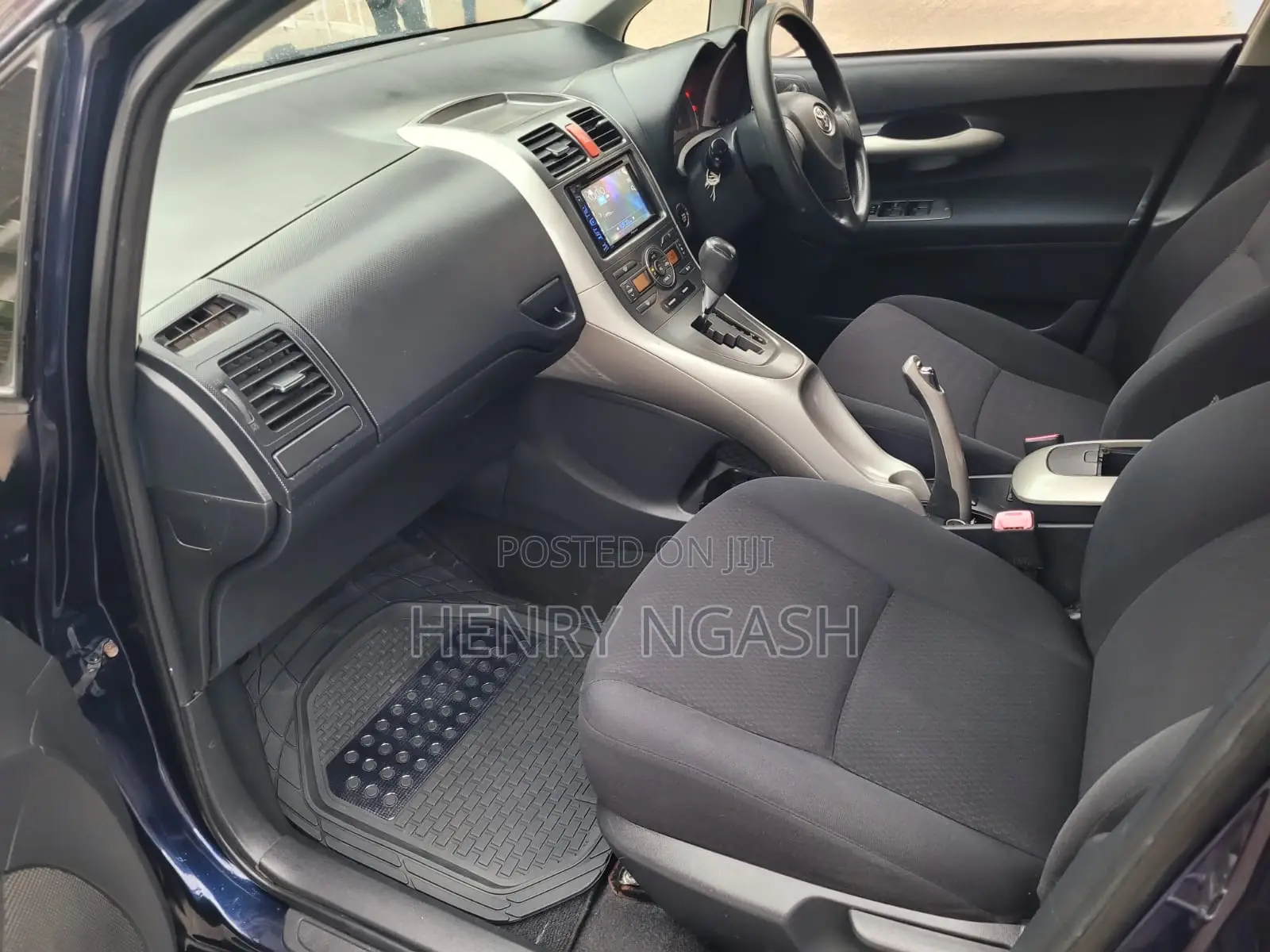 Toyota Auris 2009 Blue