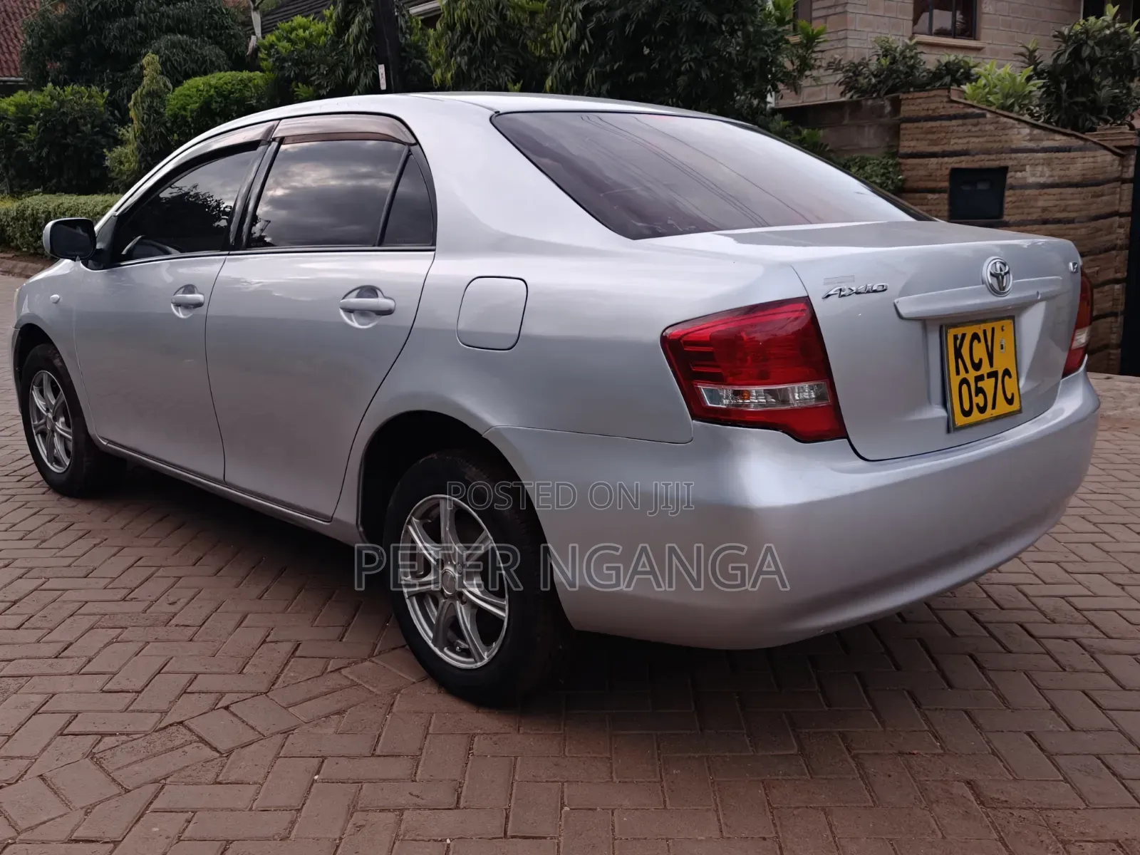 Toyota Axio 2012 Silver