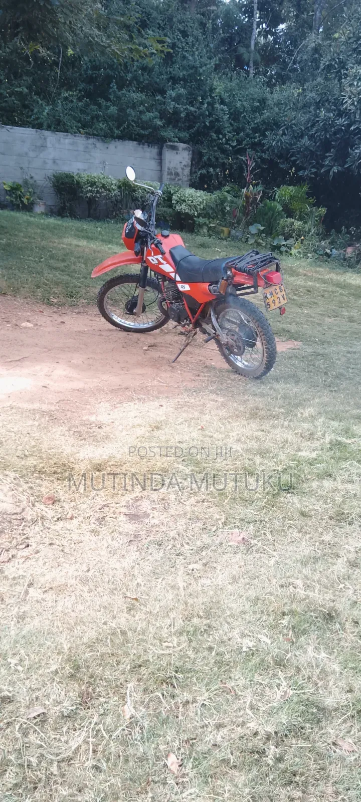 Yamaha DT125 2007 Red
