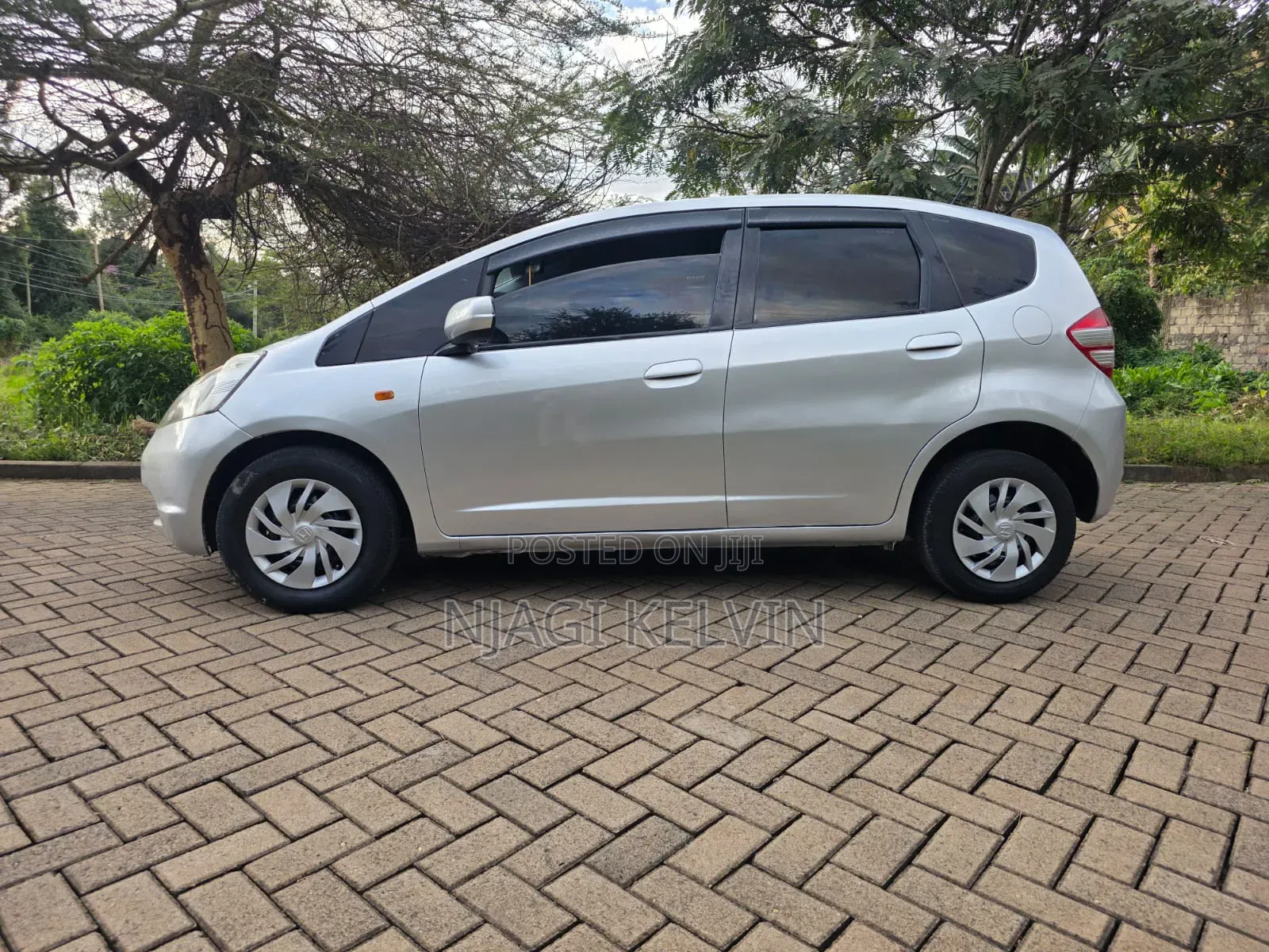 Honda Fit 2011 Silver