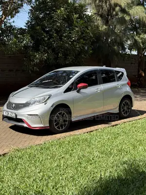 Nissan Note 2016 Silver