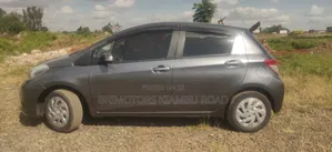 Toyota Vitz 2012 Gray