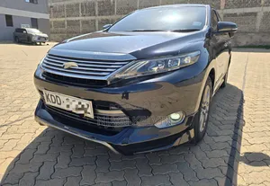 Toyota Harrier 2.0 2014 Black