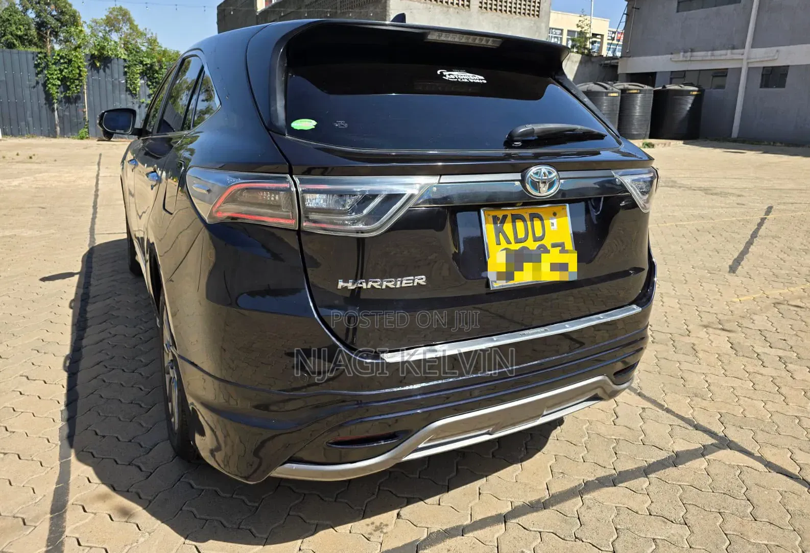Toyota Harrier 2.0 2014 Black