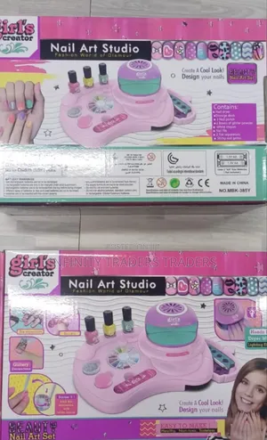 Nail Art Studio