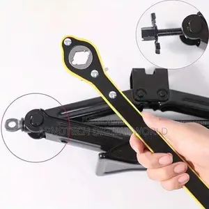 3 Tons Scissor Car Jack With Ratchet Wrench