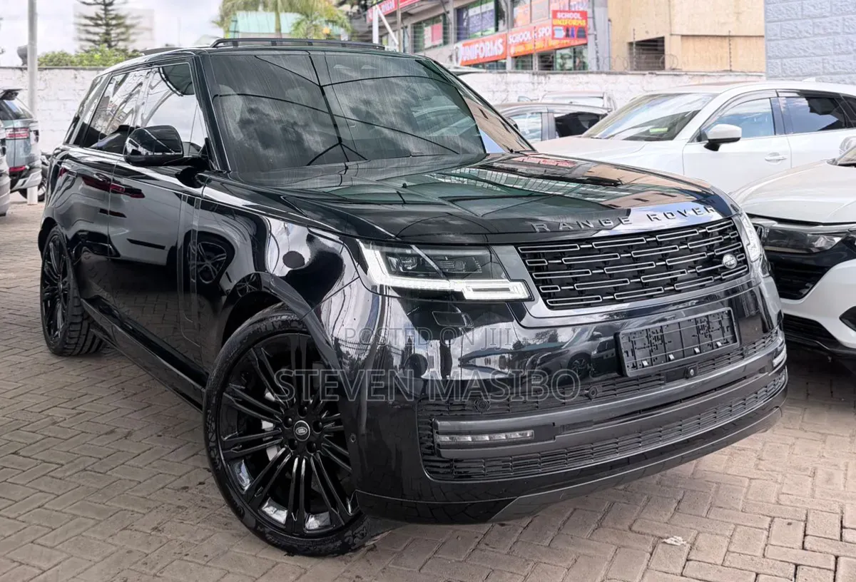 Land Rover Range Rover Vogue 2023 Black