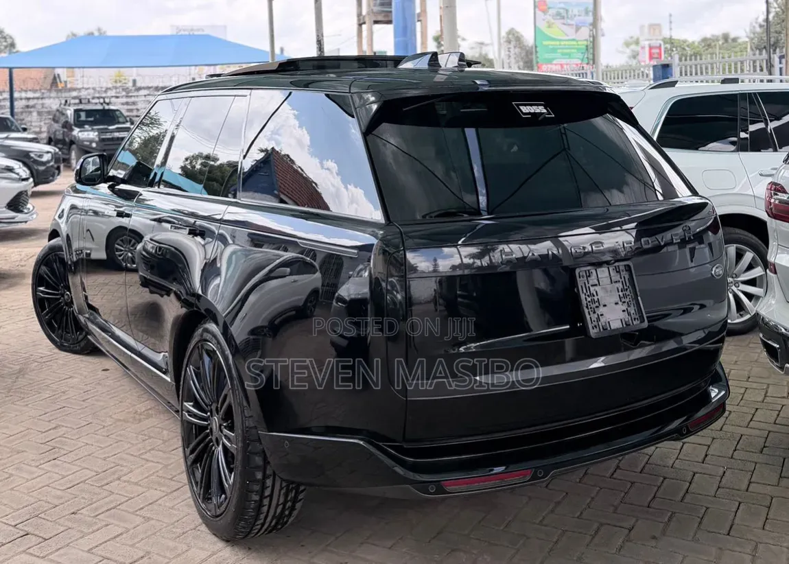Land Rover Range Rover Vogue 2023 Black
