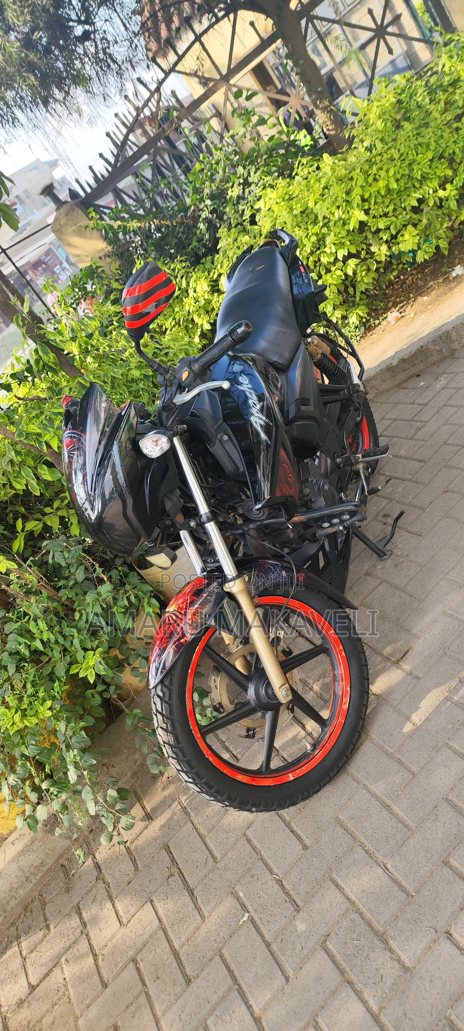 TVS Apache 180 RTR 2018 Black