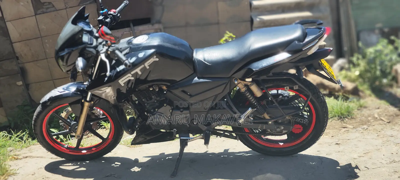 TVS Apache 180 RTR 2018 Black