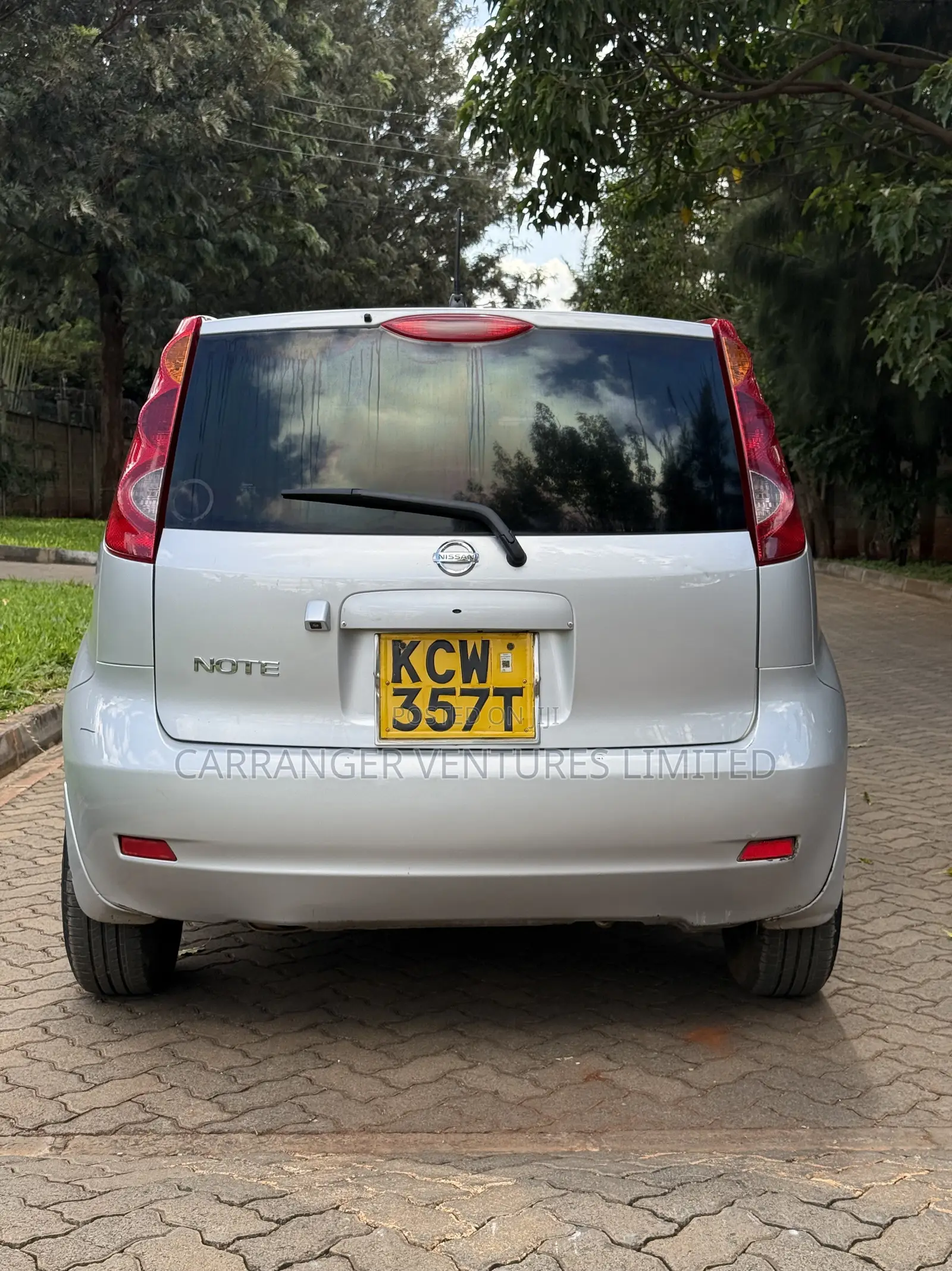Nissan Note 2012 Silver