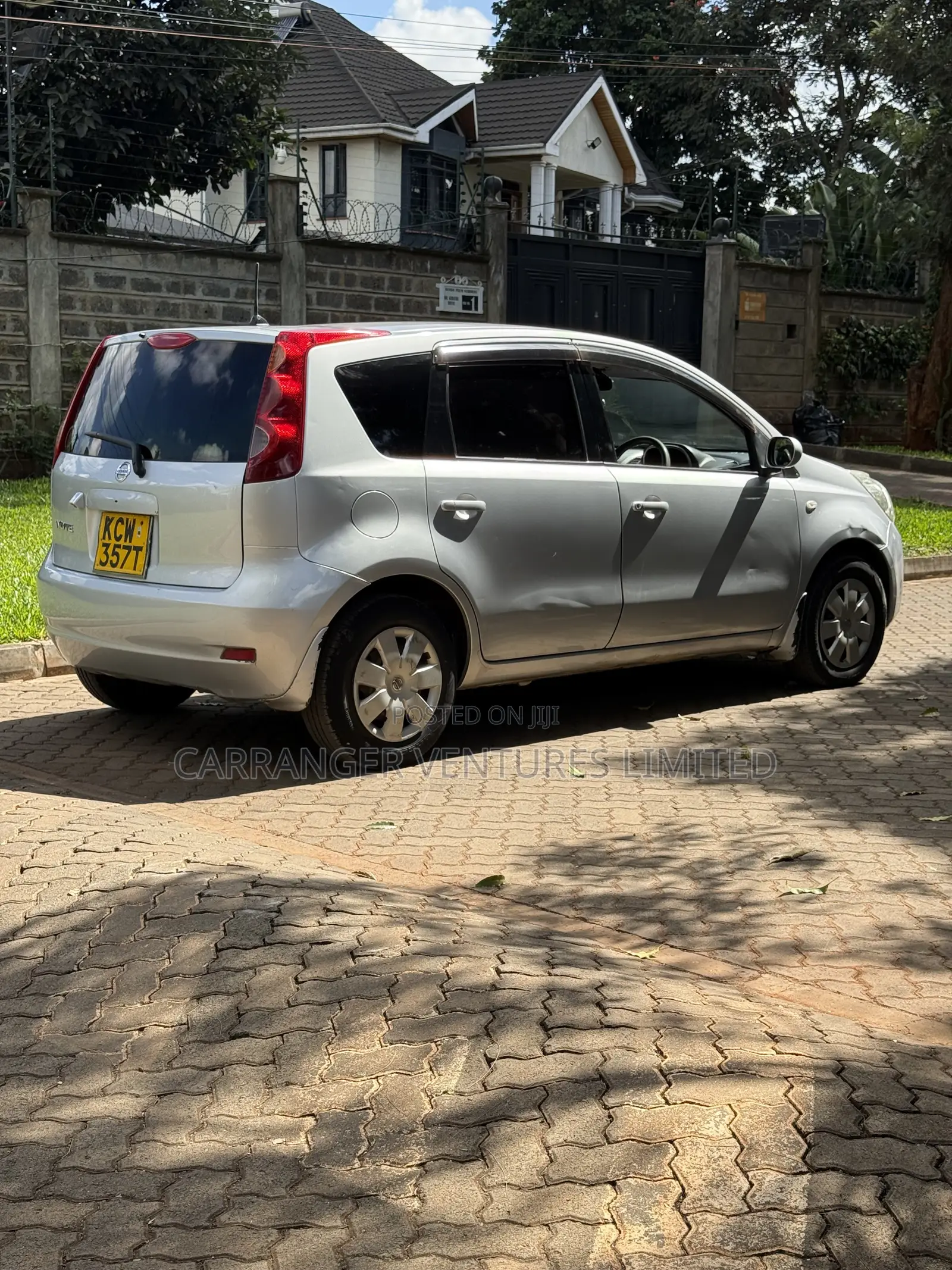 Nissan Note 2012 Silver