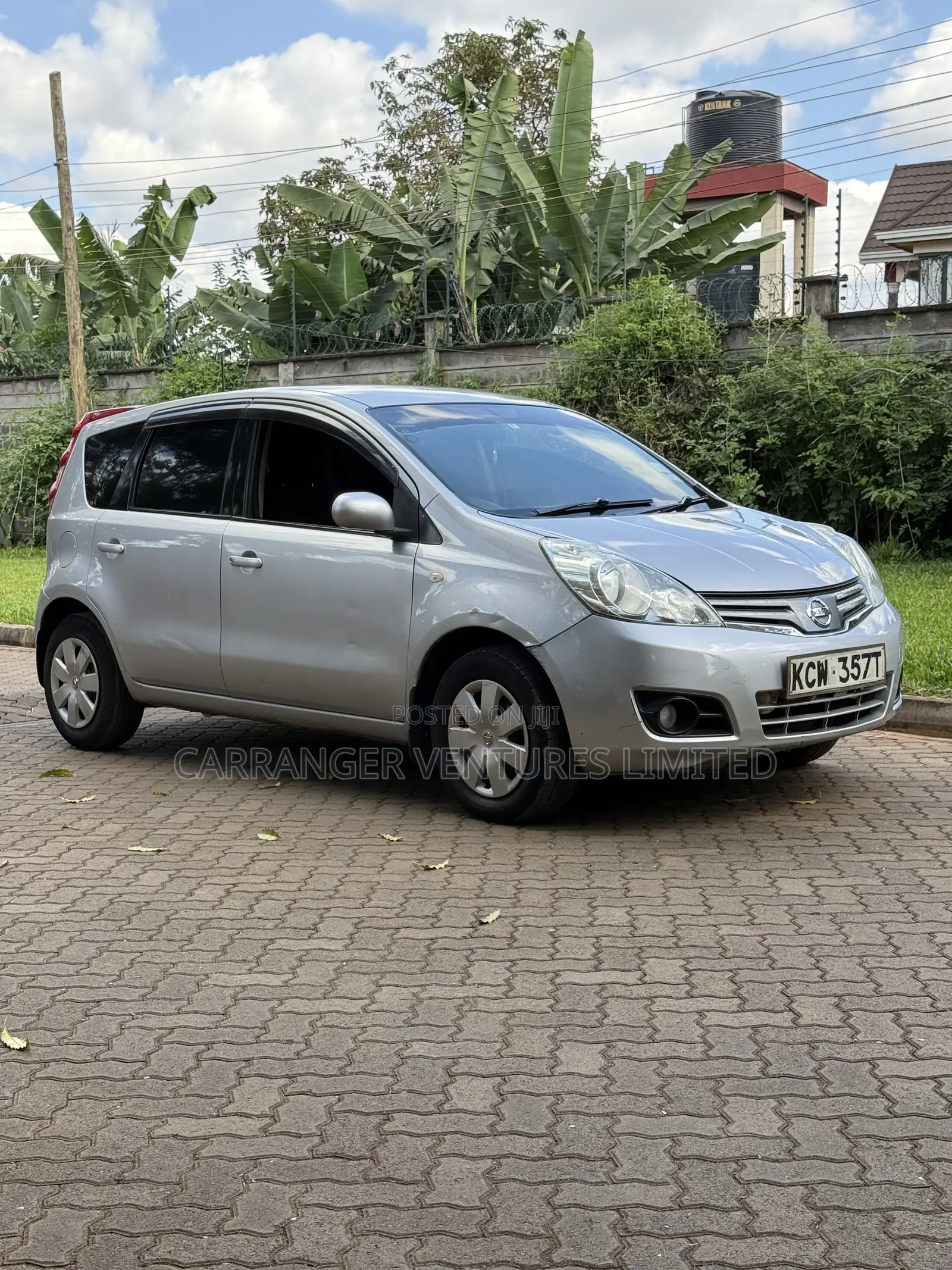 Nissan Note 2012 Silver