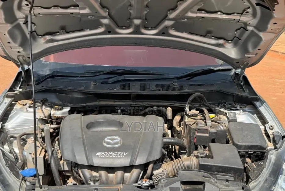 Mazda Demio 2017 Silver