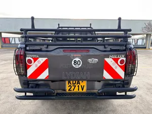 Toyota Hilux 2020 Gray