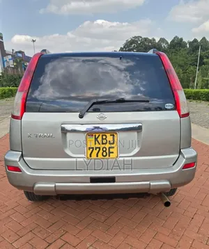 Nissan X-Trail 2004 Silver