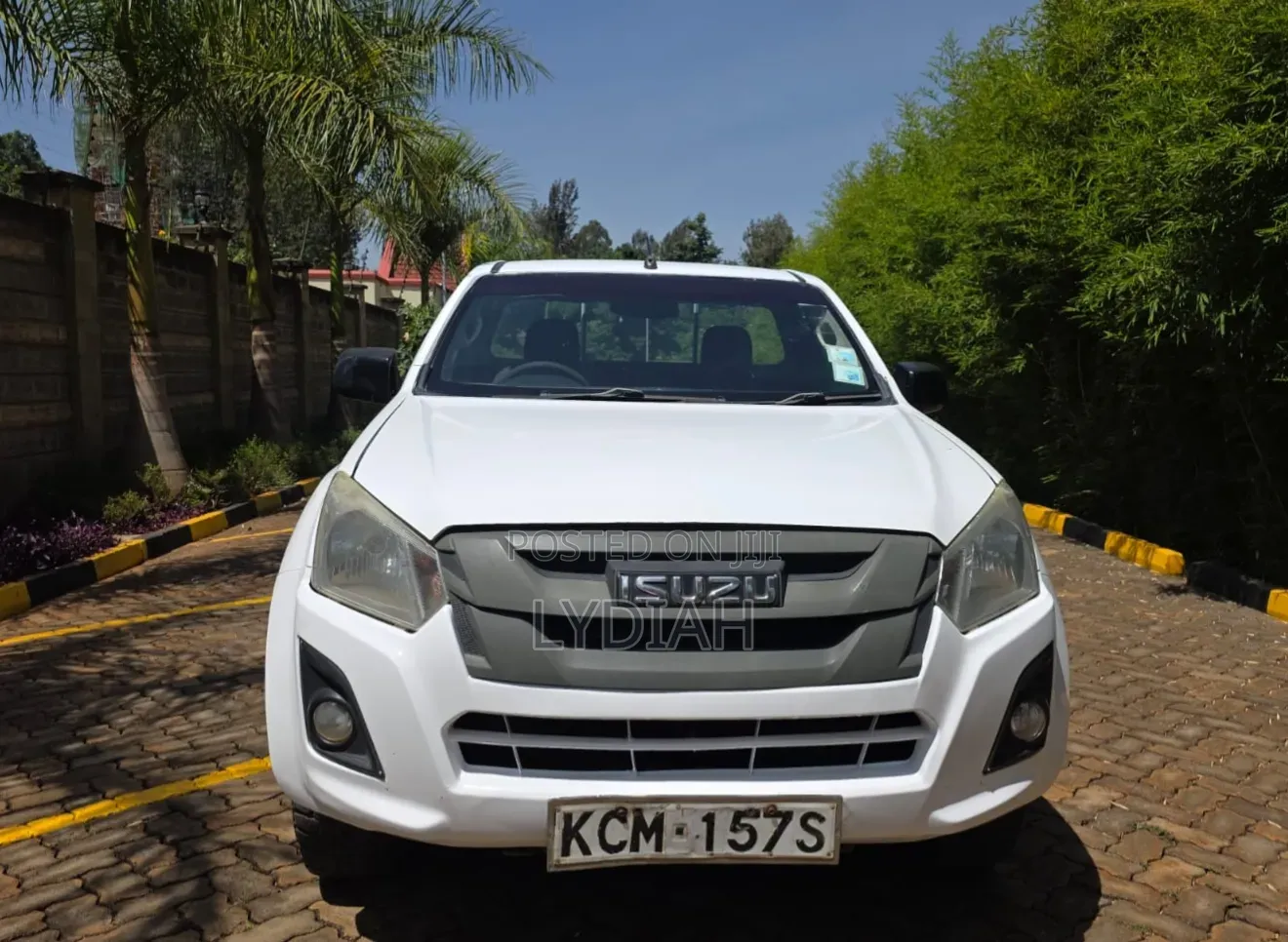 Isuzu D-MAX 2017 White