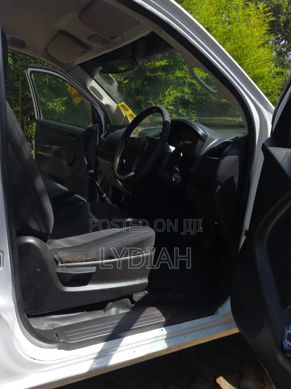 Isuzu D-MAX 2017 White