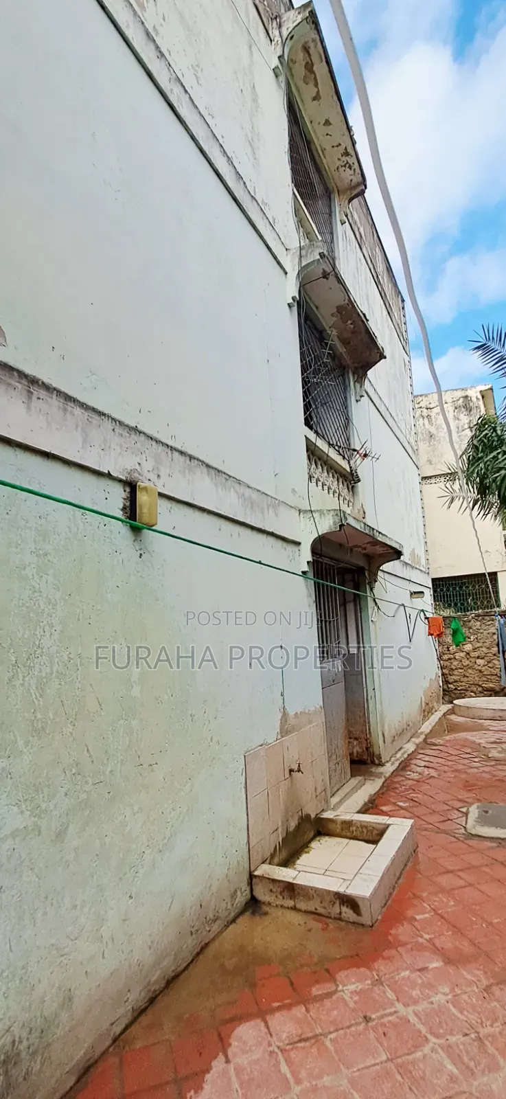 1bdrm Block of Flats in Bamburi, Kiembeni for sale