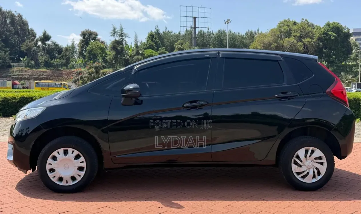 Honda Fit 2016 Black