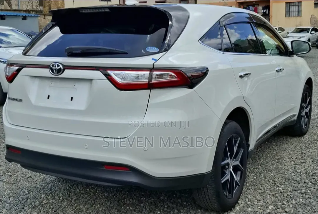 Toyota Harrier 2019 White