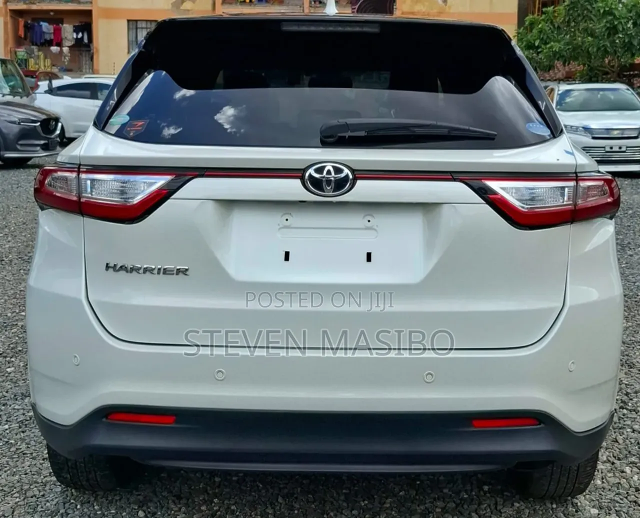 Toyota Harrier 2019 White