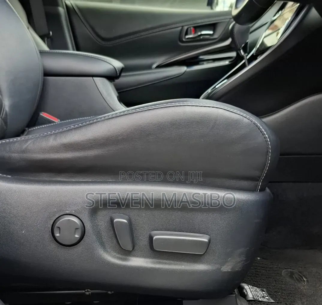 Toyota Harrier 2019 White