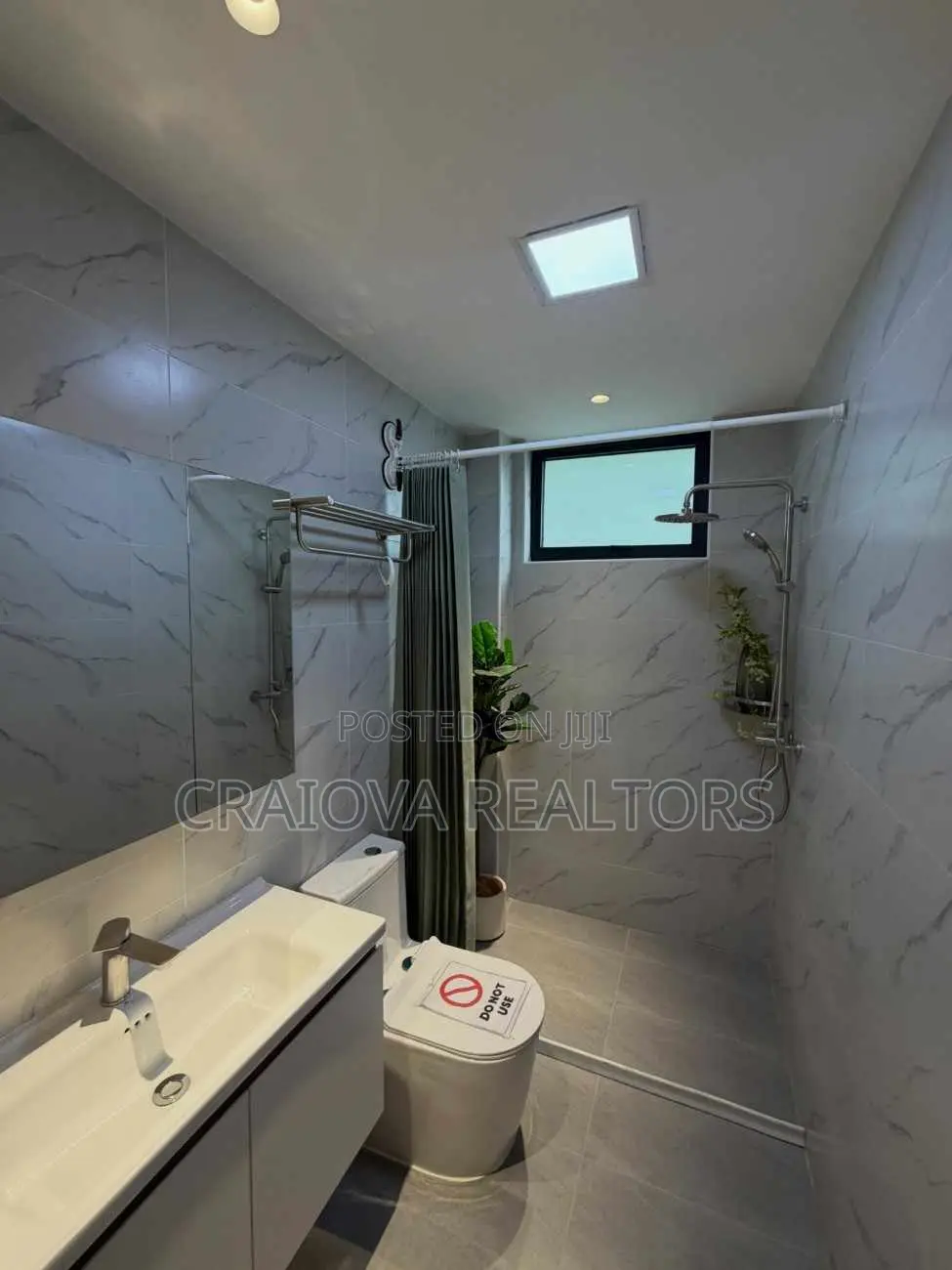 4bdrm Apartment in Raphta Road Area for sale