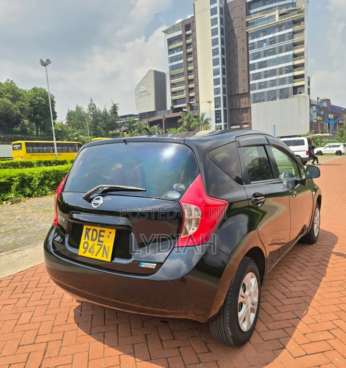Nissan Note 2015 Black