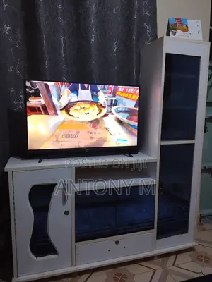 Wall Unit/Tv Stand
