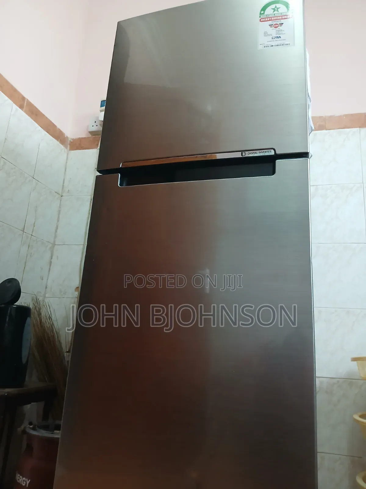 Samsung Fridge/Refrigerator 233litres With Coolwall! [Rt28k3082s8]