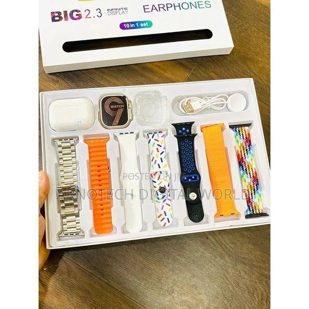 I20 Smart Watch Wireless Earphones Assorted 7 Strap Max Suit 10-in-1 - thumbnail 3
