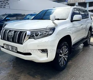 Toyota Land Cruiser Prado 2.8 2018 White