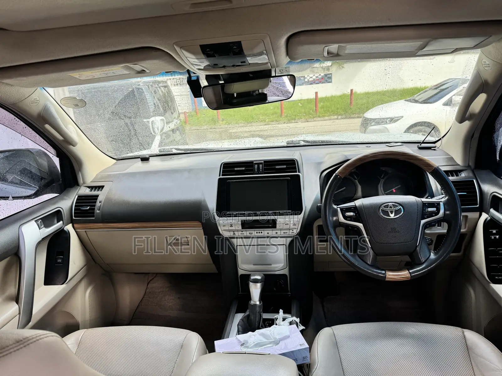Toyota Land Cruiser Prado 2.8 2018 White