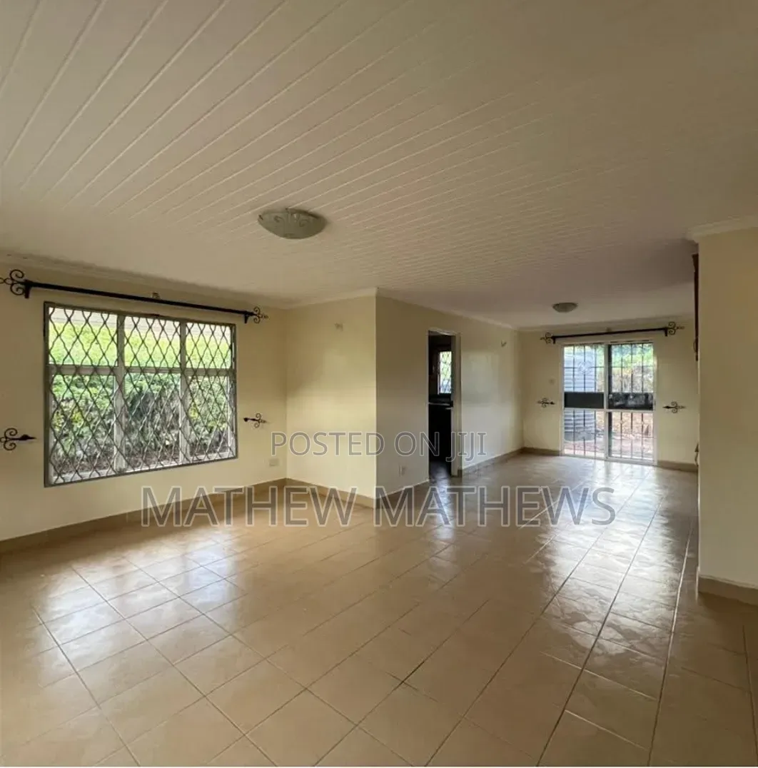 4bdrm Bungalow in Superior Homes, Nairobi Central for sale