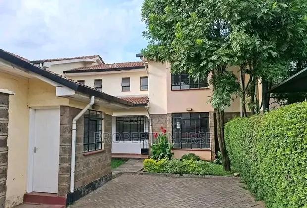 4bdrm Townhouse / Terrace in Gateway Mall Area for rent