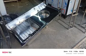 Quality Hospital Sluice Sink