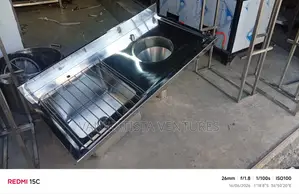 Quality Hospital Sluice Sink