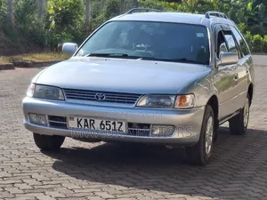 Toyota Corolla 2000 Silver