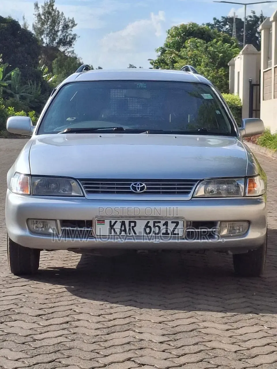 Toyota Corolla 2000 Silver